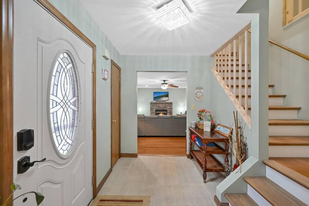 Villa Poconos Peaceful Retreat - Families & Large Groups Tobyhanna Esterno foto